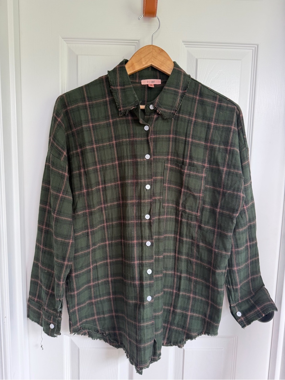 Casual Green Plaid Button-Down Shirt with Pink Windowpane